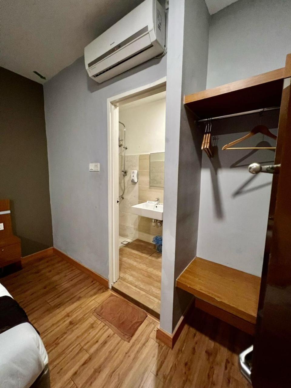 Golden Leaf Boutique Hotel Nusa Idaman Formerly Known As Ariana Hotel ยะโฮร์บาห์รู ภายนอก รูปภาพ