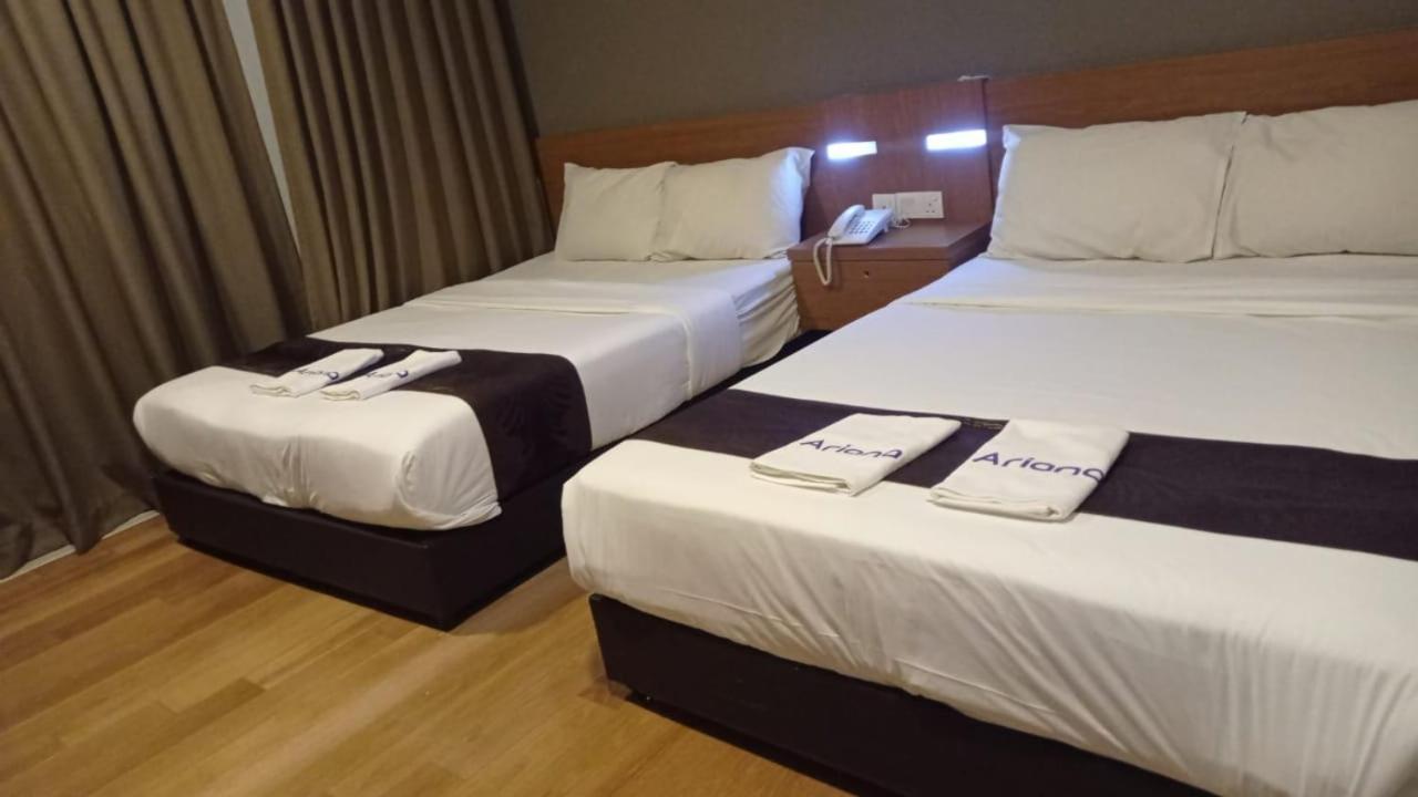 Golden Leaf Boutique Hotel Nusa Idaman Formerly Known As Ariana Hotel ยะโฮร์บาห์รู ภายนอก รูปภาพ