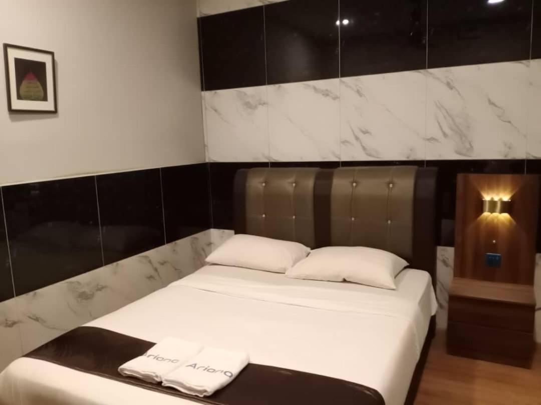 Golden Leaf Boutique Hotel Nusa Idaman Formerly Known As Ariana Hotel ยะโฮร์บาห์รู ภายนอก รูปภาพ